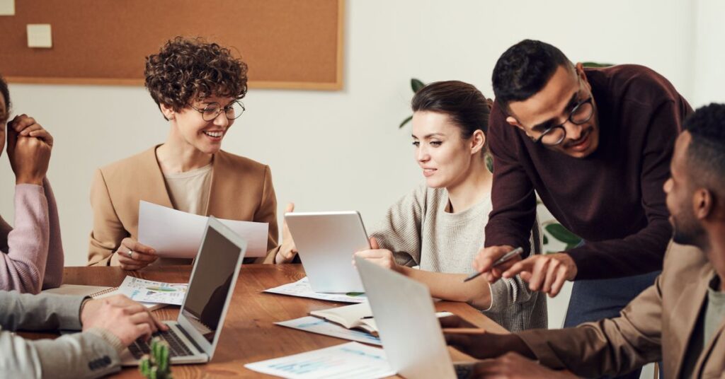 Estratégias de crescimento empresarial com marketing digital